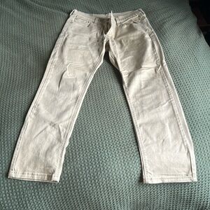 Levi men’s jeans 541